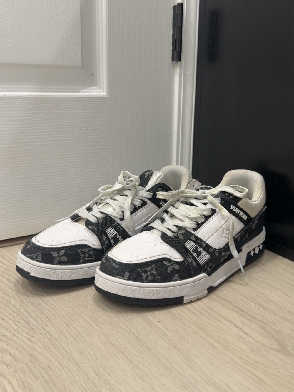 Louis Vuitton LV Trainer sneaker ‘denim noir’